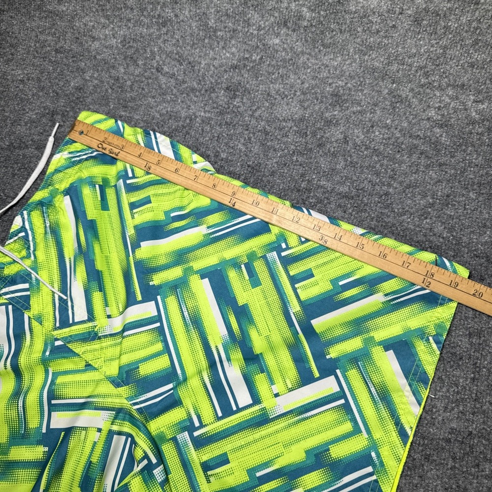 Nike Board Shorts Green Geometric Swim Trunks Men L Mesh Lined Surf Better World - Picture 11 of 12